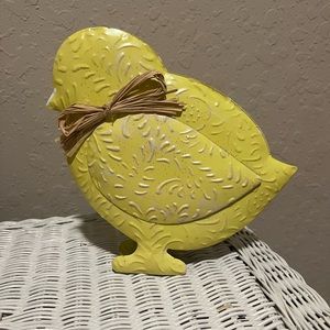Beautiful Glittery Metal Yellow Chick